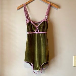 Solstice intimates ouvert velvet bodysuit